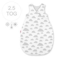 Śpiworek dla dzieci bawełniany M 3-12 mcy TOG 2.5 całoroczny ocieplany - chmurki szare/szary